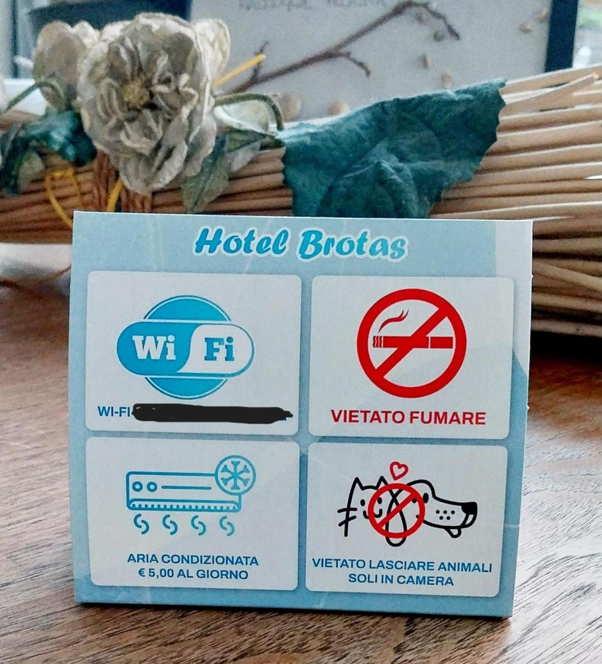 Hotel Brotas Rimini Exterior photo
